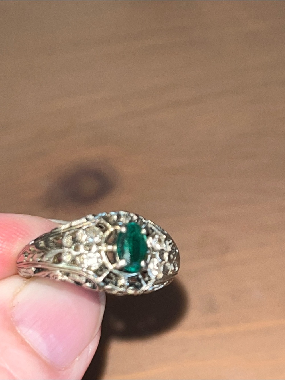 Heirloom 14k white gold genuine emerald diamond ring stamped inside 14 karat